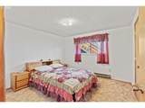 536 18TH St - Photo 14