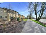 579 Wimbledon Ct - Photo 3
