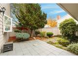 7430 Greens View Ct - Photo 22