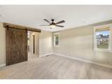 2043 Chehalem Dr - Photo 16