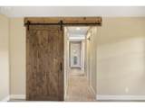 2043 Chehalem Dr - Photo 17