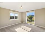 2043 Chehalem Dr - Photo 31