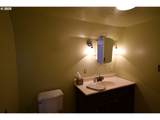 4233 Chenoweth Rd - Photo 37