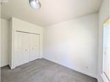 8906 Brentford Way - Photo 14