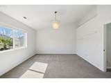 698 Hertel St - Photo 33
