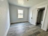 1930 Myrtle St - Photo 9