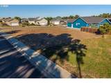 2688 Cascara Ave - Photo 5