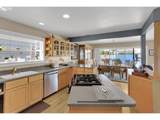 7720 Macadam Ave - Photo 9
