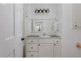 2586 Anemone Ave - Photo 12