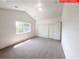 451 Yosemite Ter - Photo 4