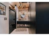 725 Flanders St - Photo 19