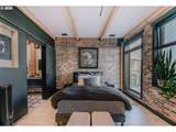 725 Flanders St - Photo 31