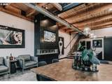 725 Flanders St - Photo 5