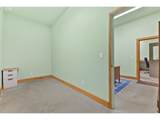 711 H Ave - Photo 18