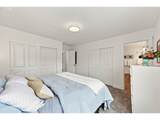 4957 Hudson St - Photo 15