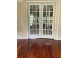 5520 Milwaukie Ave - Photo 10