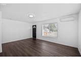 512 Cecil Ave - Photo 5