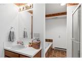 18280 Old Clarke Rd - Photo 25