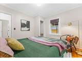 7060 Kerby Ave - Photo 18