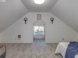 224 11TH St - Photo 21