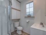 224 11TH St - Photo 31