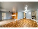 905 Ash St - Photo 17