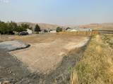 400 Frank Gilliam Dr - Photo 4