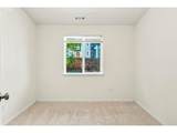 2439 33RD St - Photo 28