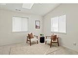 2439 33RD St - Photo 34