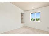 2439 33RD St - Photo 37