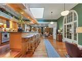 231 Commercial St - Photo 8