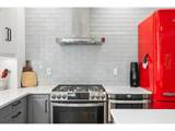 1638 Upland Dr - Photo 11