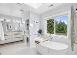 1638 Upland Dr - Photo 26