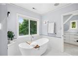 1638 Upland Dr - Photo 28