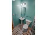 274 8TH St - Photo 18