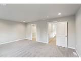 1557 Millican Creek St - Photo 20