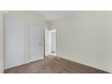875 York St - Photo 23