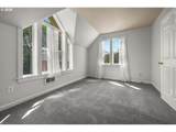 2372 Glisan St - Photo 33