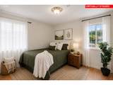 8335 Klickitat St - Photo 15