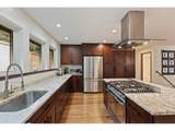 6415 Terwilliger Blvd - Photo 9