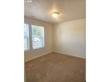 3176 Evergreen Ave - Photo 11