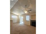 3176 Evergreen Ave - Photo 4