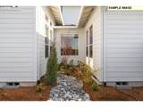 3076 Olympic St - Photo 28