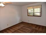 847 George St - Photo 11