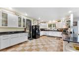 56100 Spring Creek Rd - Photo 18