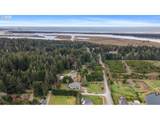 56100 Spring Creek Rd - Photo 9