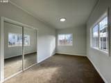 1039 Chestnut Ave - Photo 17