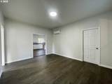 1039 Chestnut Ave - Photo 5