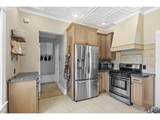 1550 East Ave - Photo 9