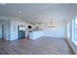 120 Crescent St - Photo 14